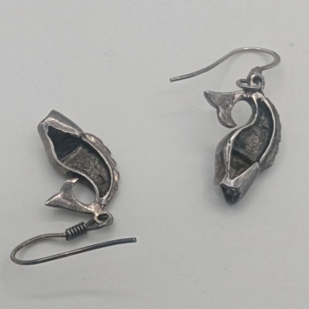 Vintage Silver Tone Fish Drop Earrings Oxidized Koi Carp Dangle‎ French Hook